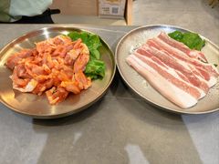 -围炉肉舍丹东海鲜烤肉·烤活鳗(步行街店)