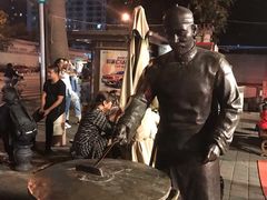 -清真·二嫂子煎饼果子(鼓楼旗舰形象店)