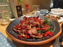 -一朵菌·野生菌探索家火锅(南亚店)