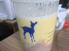 -瑞幸咖啡(华东理工大学商学院店)
