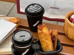 -M Stand(上海人民广场来福士店)