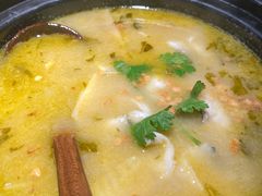-九锅一堂酸菜鱼(新南凯德直营店)