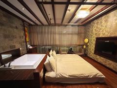 -中铁花水湾温泉酒店(大邑店)