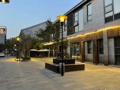 -扬州东关街文昌阁桔子水晶酒店