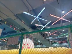 -反弹蹦床公园·亲子乐园·团建·派对(尚品奥莱店)