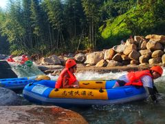 -虎啸峡漂流