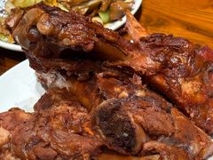 -老天桥酱肉烧饼夹肘子(天桥店)