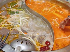 -沸炉重庆老火锅(军事博物馆店)