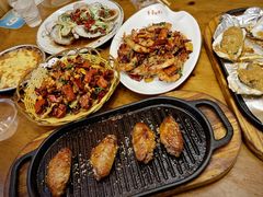 -老东镇啤酒屋海鲜加工·蒸汽海鲜·海鲜烧烤(台东店)