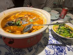 -卢大鲜鱼头捞饭(美利广场店)