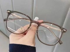 -爱视眸Eyeblling眼镜·依视路·蔡司镜片折扣店(百联南方商城购物中心)