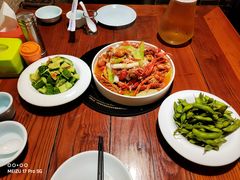 -茸梅路右拐龙虾-农家菜(松江店)