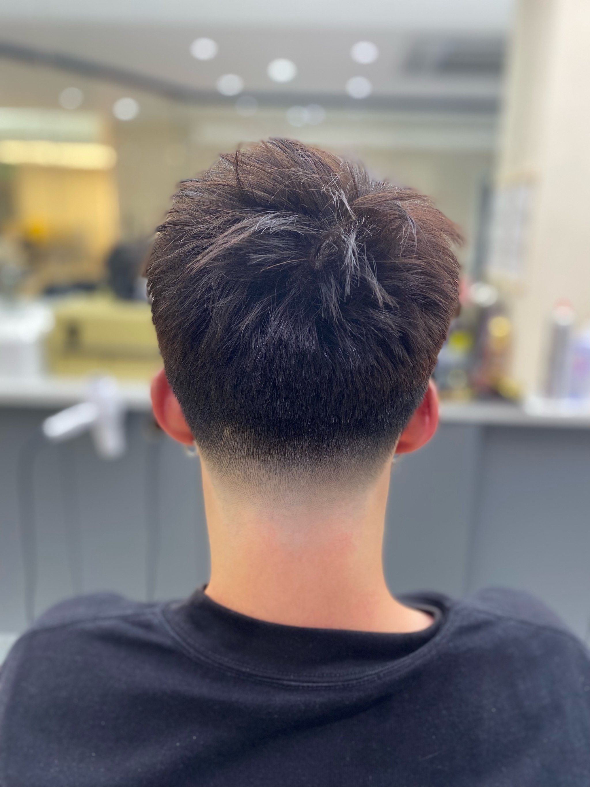 「東治新国潮男士理发馆(大学路店)」#今日发型 #男士发型 #原创精剪