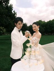 -青禾蒙娜丽莎婚纱摄影(武汉总店)