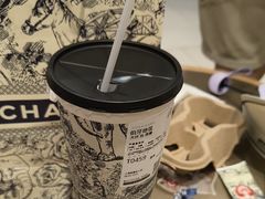 -霸王茶姬(上海恒基名人店)