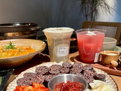 -KimPro 辛普乐概念韩餐