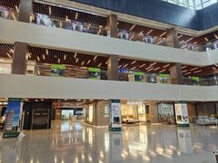 -红星美凯龙全球家居艺术博览中心(沙田广场店)