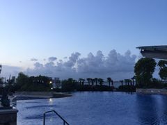 -上海滴水湖皇冠假日酒店