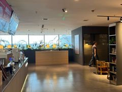 -魔方城市书房(中街益田店)