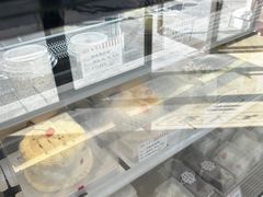 -红宝石·鲜奶小方·海派西点房(南丹店)