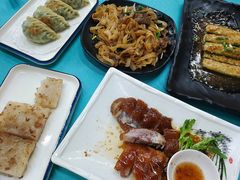 干炒牛河-利雅园酒家(大沙地店)