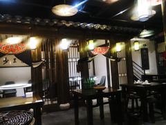 -聚汇三少·龙虾·中餐厅(莫邪路新天地店)