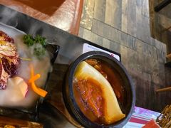 -鹤江桥·红油牛肉粉(SKP店)