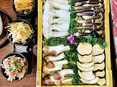 -慢丽江·云南野生菌土鸡锅(付家庄店)