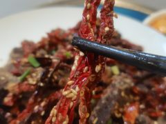 裹满芝麻的干脆辣椒-浮何烤铺(桐梓林店)