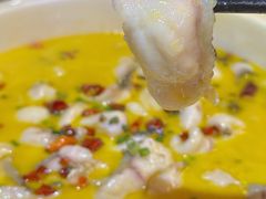 老坛酸菜鱼-辣得叫湘菜(观海卫店)