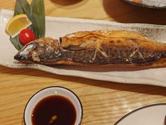 炭烤青花鱼-小句号·精致料理(江南环球港店)