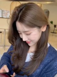 -变画·发型STUDIO