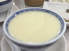 -周大娘牛乳(旧寨古村总店)