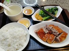 -农家婆港式烧腊快餐(驰天·钰园商住小区店)