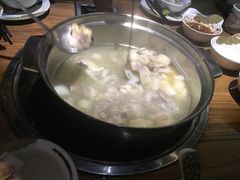 -润青四季音乐主题餐厅·椰子鸡(罗湖店)
