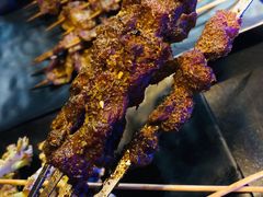 羊肉串-西街夜油条·麻团包乌饭