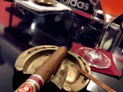 -Estaeslavida分享茄雪茄吧(亿彩购物中心店)