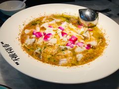 -酸渡·老坛酸菜鱼·现炒下饭菜(港惠新天地店)