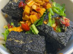 -黑色经典臭豆腐·湖南特产(坡子街店)