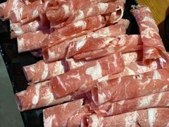 -果松木炭酸菜铜火锅·外婆参鸡汤