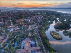 -七彩云南欢乐世界