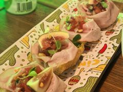 -Famous肥猫墨西哥音乐餐吧(五棵松华熙LIVE店)