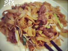 -广东小美食(果戈里大街店)