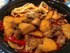 沙湾大盘鸡-塔哈尔·新疆盛宴(城西银泰店)