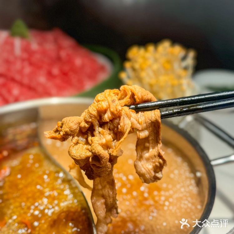 漂亮姐姐请吃饭，创意火锅炫炫炫