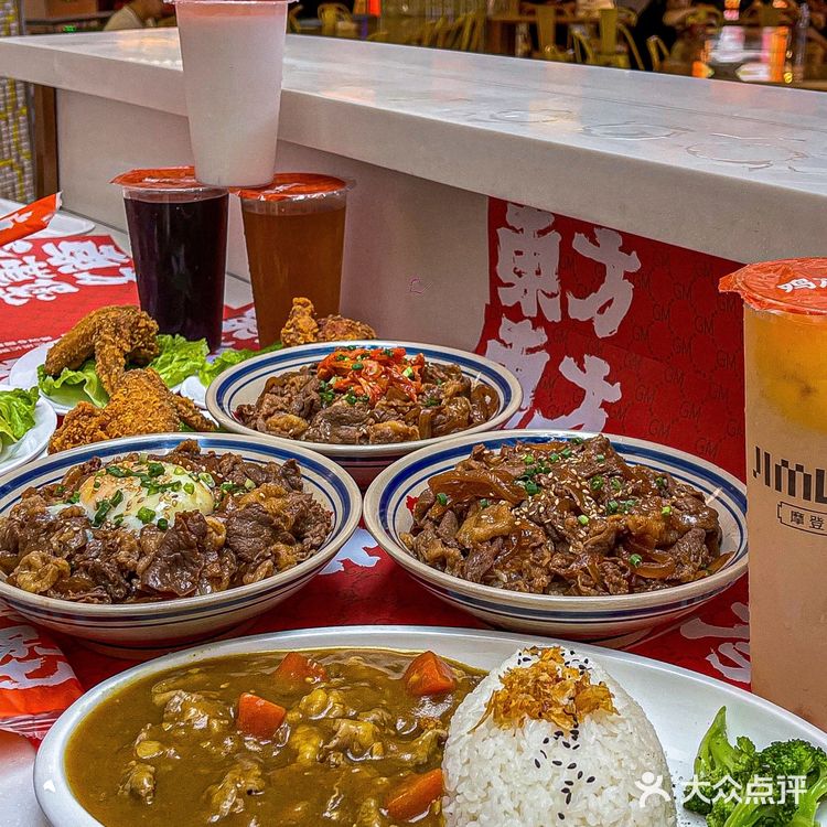 哇靠！这咖喱肥牛饭惊艳到我了 鸡木开到世纪东方了！