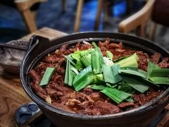 招牌牛杂和特色肥肠双拼锅仔-每碗面馆(新鸿安大厦店)