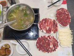 -黑山牛肉汤火锅(花城汇店)