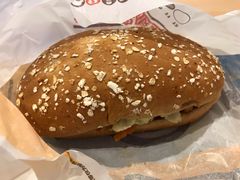 果木香风味火烤鸡腿堡-汉堡王(歌斐中心店)