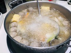 -左庭右院鲜牛肉火锅(浦江欢乐颂店)